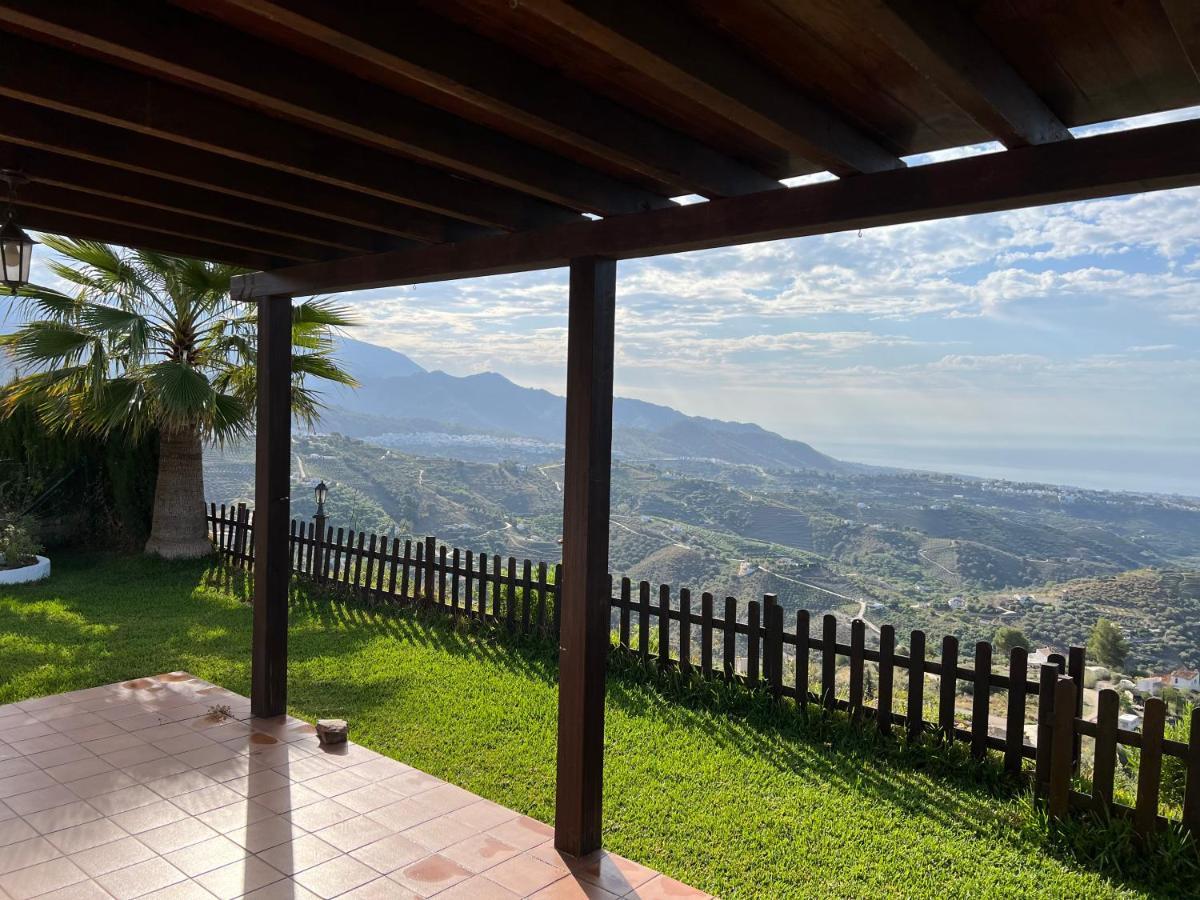 Vela Luka Frigiliana Villa Exterior photo
